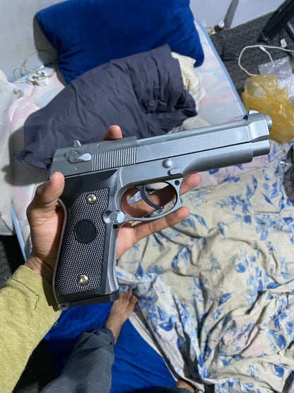 Metal Toy Gun Beretta with 0.5 kg weight made in Italy