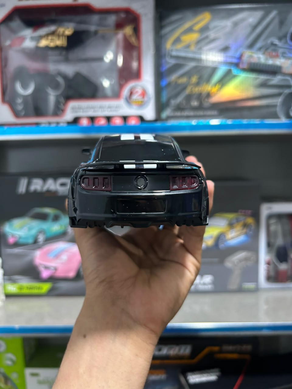 RC Mustang Style Sports Car – Racing Stripe Drift Car with Remote Control