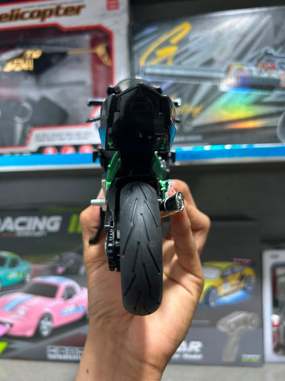 Kawasaki Ninja H2R Diecast Model Motorcycle – 1:24 Scale