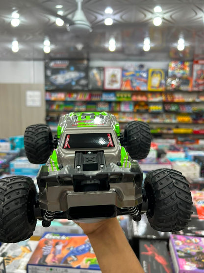 RC Off-Road Jeep – 2WD High Speed Monster Truck with All-Terrain Tires (Green)