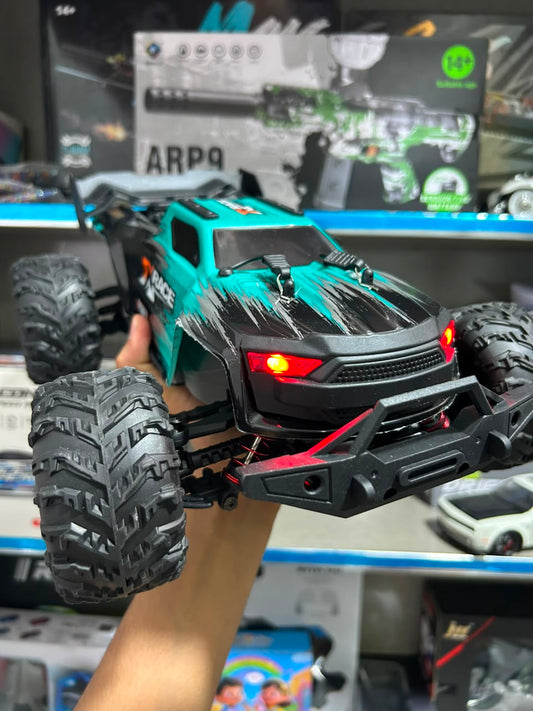 1:14 Hobby Grade RC Monster Truck 4x4 Off-Road Car – 50 km/hr High Speed with LED Lights & Hydraulic Suspension (Green)
