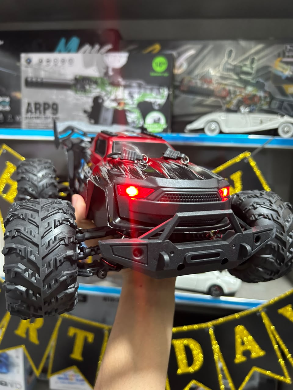 1:14 Hobby Grade RC Monster Truck 4x4 Off-Road Car – 50 km/hr High Speed with LED Lights & Hydraulic Suspension (Red)