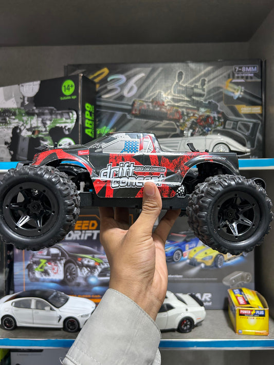 1:18 Scale Hobby Grade RC Monster Truck – 4x4 Off-Road Car with 40 km/hr High Speed and Hydraulic Suspension