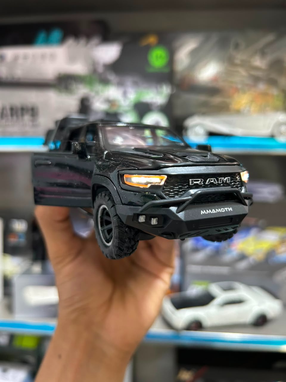 Pakistani Dala Diecast Toy – Alloy Metal Car with Opening Doors & Lights