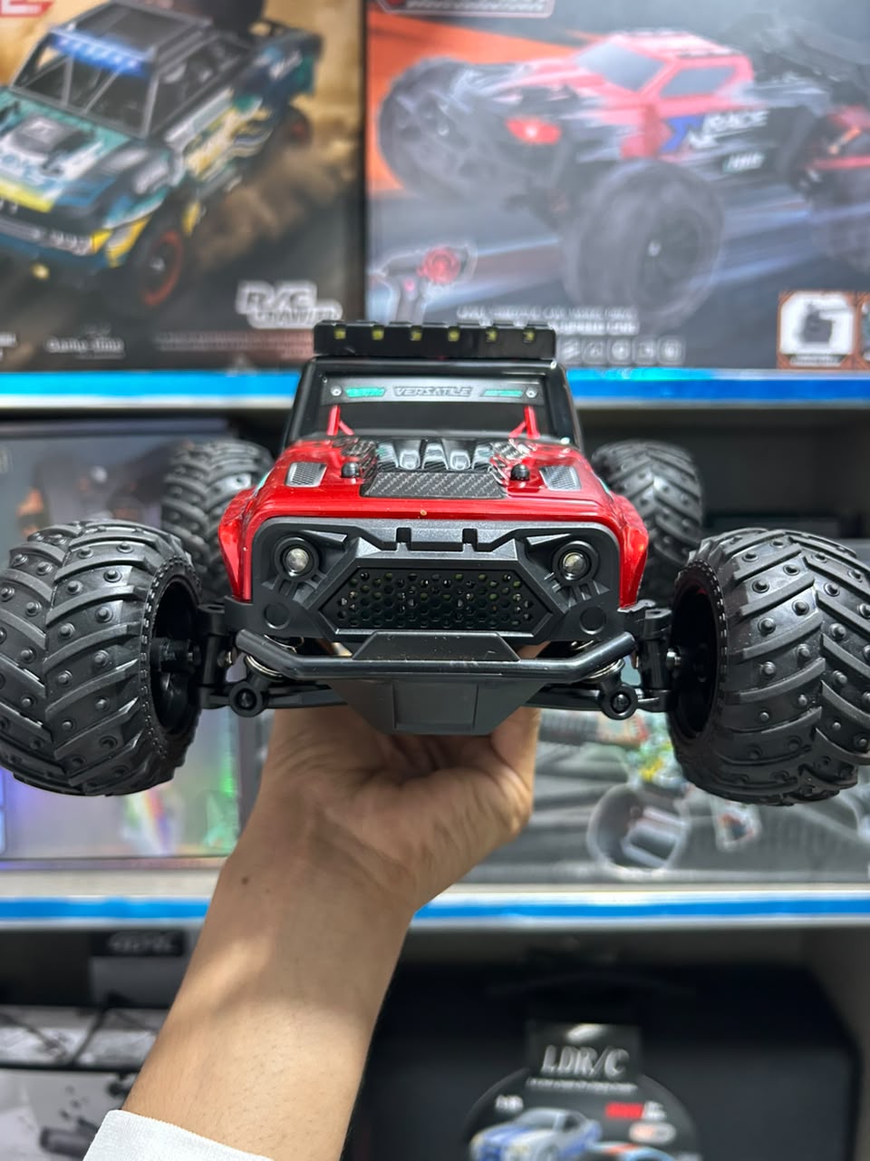 RC Off-Road Jeep – 2WD High Speed Monster Truck with All-Terrain Tires (Red)