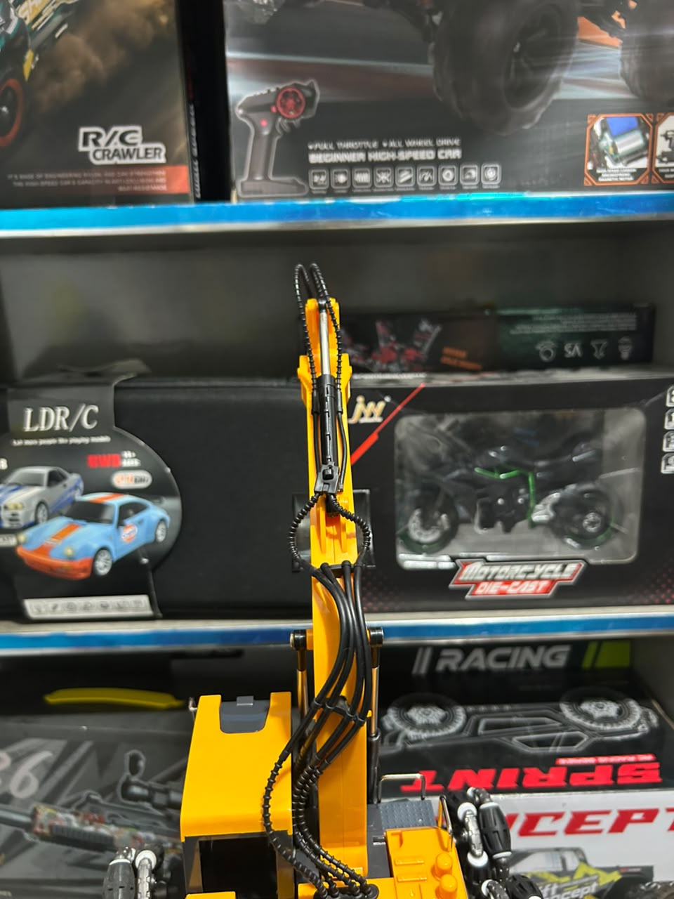 RC Excavator Truck Nylon Metal – 15 Channel Remote Control Construction Toy with Rechargeable Battery