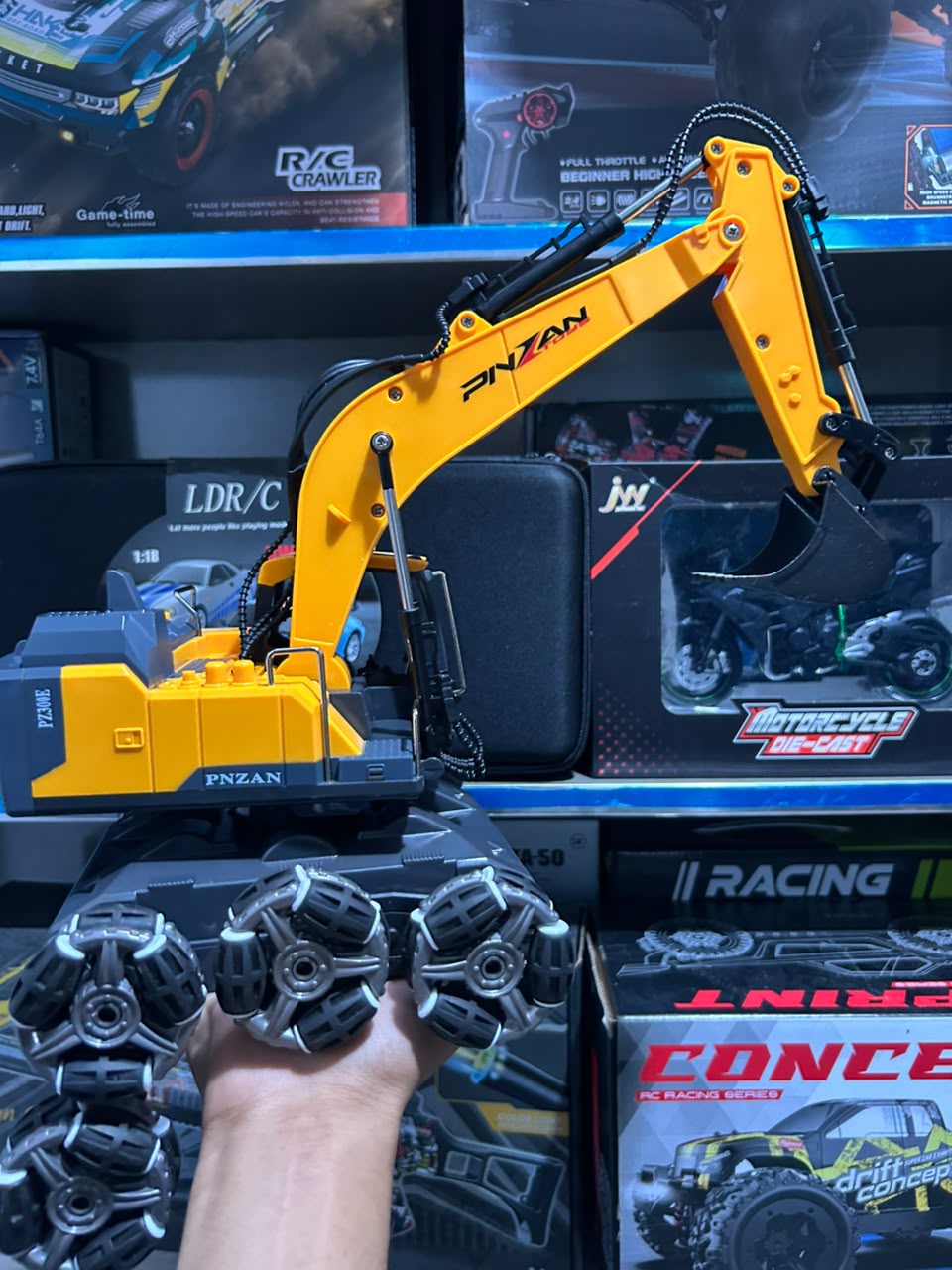 RC Excavator Truck Nylon Metal – 15 Channel Remote Control Construction Toy with Rechargeable Battery